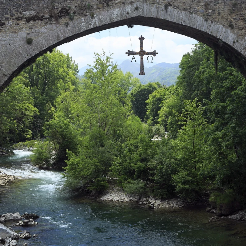 Cangas_de_Onís,_Puente_romano